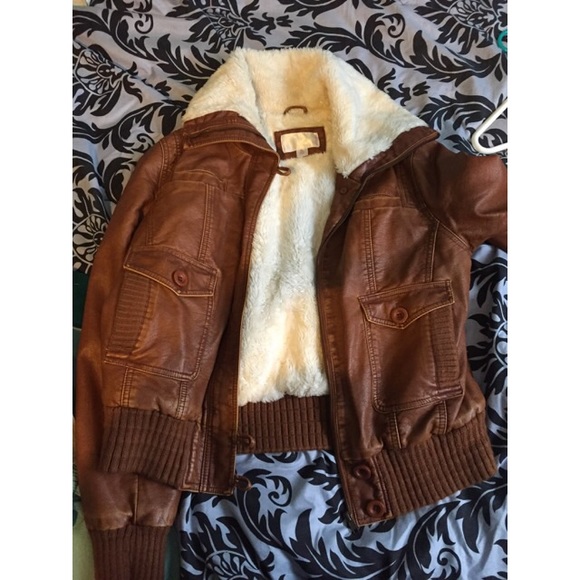 Caramel brown jacket ✨
