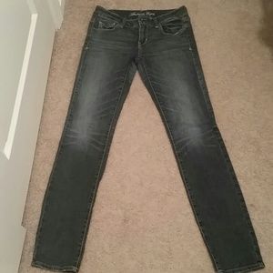 American Eagle Skinny Stretch Jeans size 4