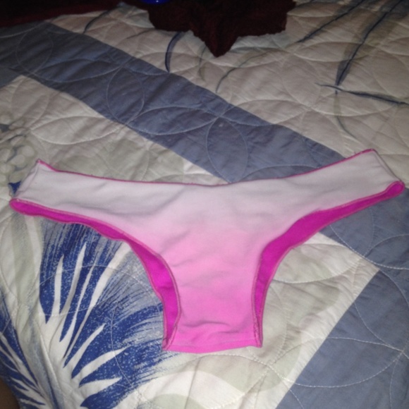 Roxy bathing suit bottom
