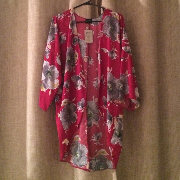 Boutique 'Audrey' Kimono Cardigan!
