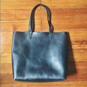 •Reserved• Madewell Transport Tote