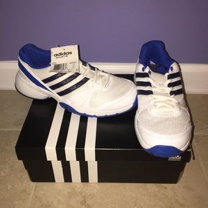 NWT Adidas Bercuda 3 Tennis Sneakers