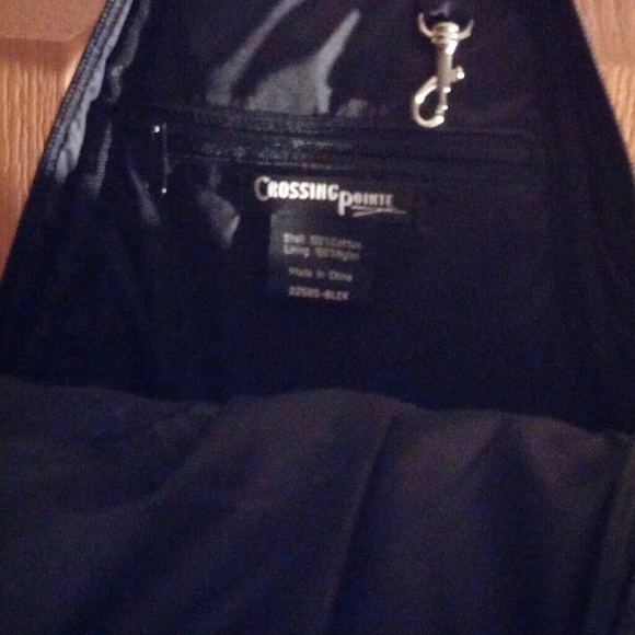 BLACK BACK PACK - Picture 2 of 3