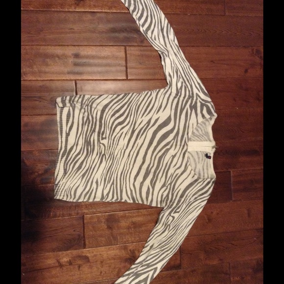 Zebra stripped sweater
