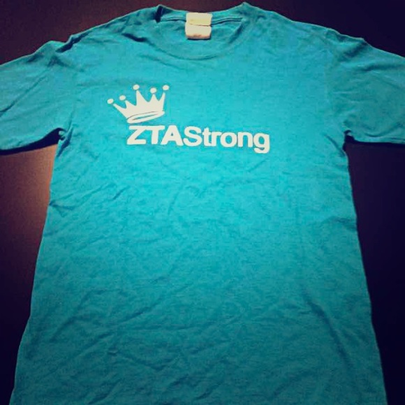 ZTA T-shirt size small