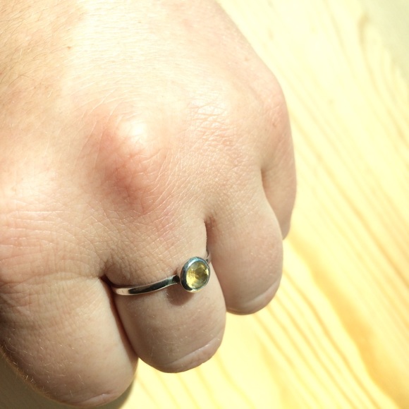 Ring - Picture 1 of 1