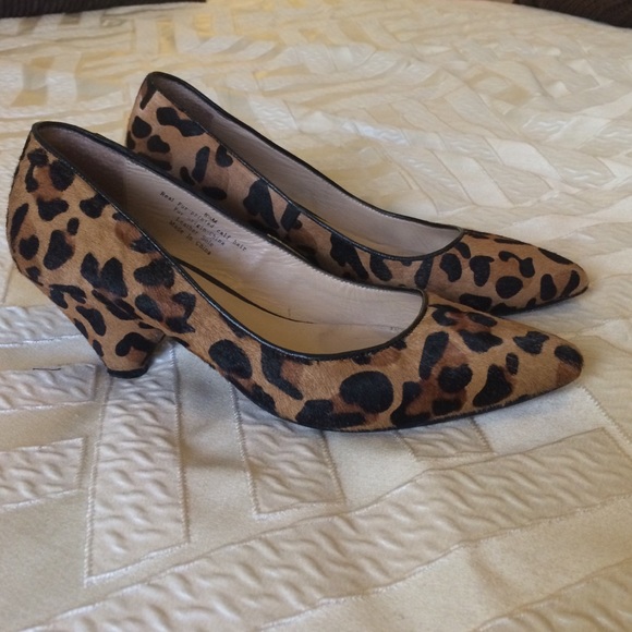 Kitten heels