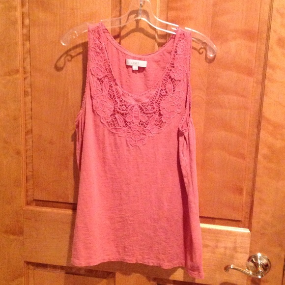 LOFT coral lace tank.