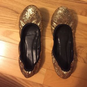 Gold sparkle flats
