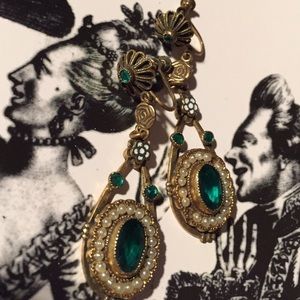 🍏Antique Emerald Earrings🍏