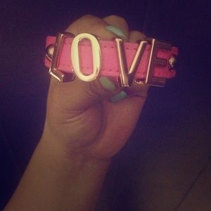 Bcbg leather bracelet