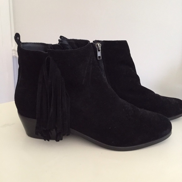 Black Steve Madden Fringe Booties