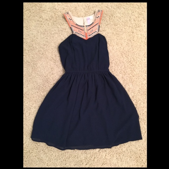 ❌SOLD❌High-necked Navy Blue Francesca's Dress