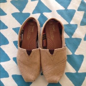 Woven toms