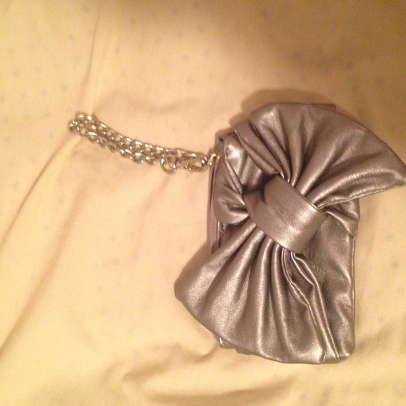 Small Metallic Bow Purse