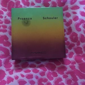 MAC Limited edition blush