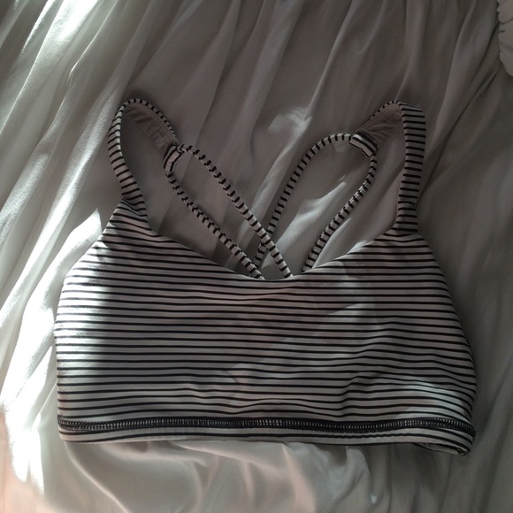Lululemon Free to Be Bra COLOR: Grey/white stripes