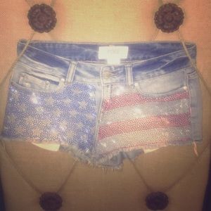 Pink//Shorts//American