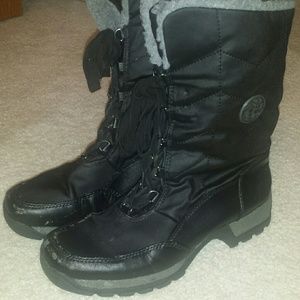 London Fog snow boots