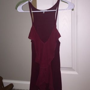 Maroon tank