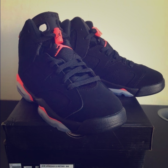 Jordan Shoes - Retros 6 Jordan's