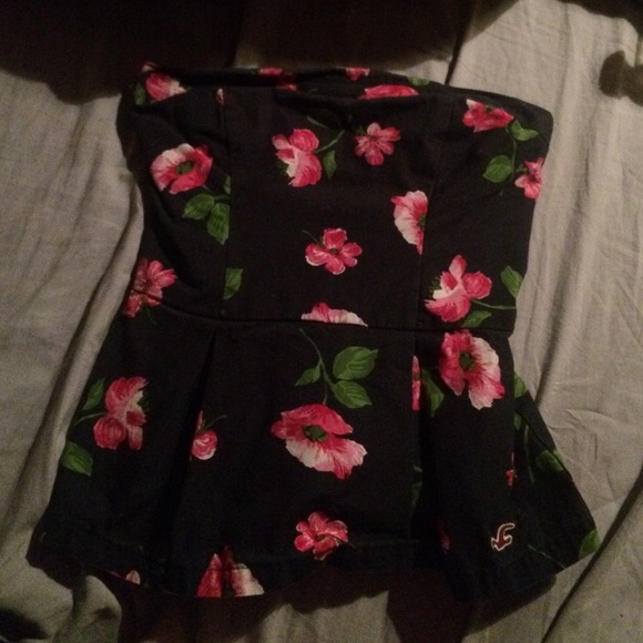 Strapless Hollister shirt - Picture 1 of 3