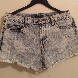 Denim acid wash shorts