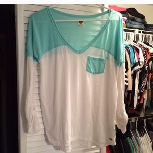 Roxy shirt and aro sweatshirt