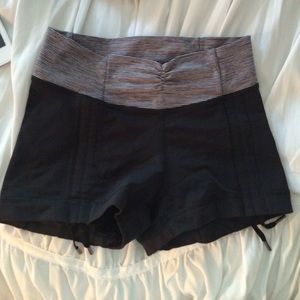 Lululemon Liberty Shorts COLOR: grey/black stripes