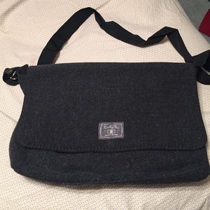Lucky Brand Heather grey messenger purse