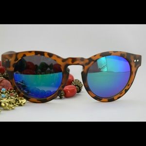 Retro unisex wayfarer plastic sunglass(blue mirror