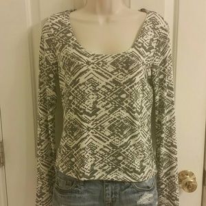 NWT - Mudd White And Gray Long Sleeve Top
