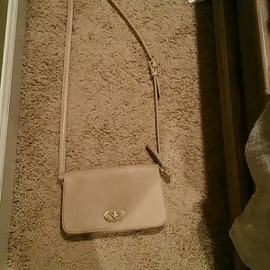 Street level crossbody bag