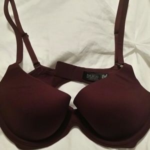 Victoria Secret Body by Victoria 36b