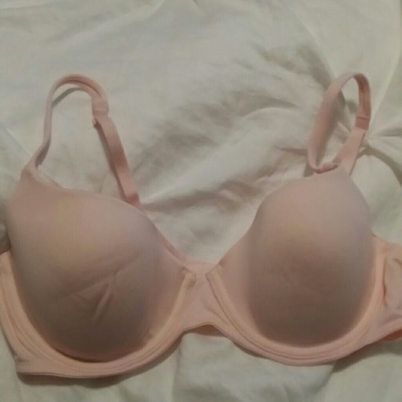 Victoria Secret Body by Victoria 36b