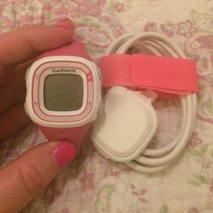Pink Garmin Forerunner 10