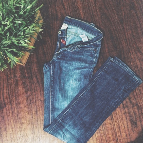 Lucky Brand Jeans "Mia" skinny jeans size 26