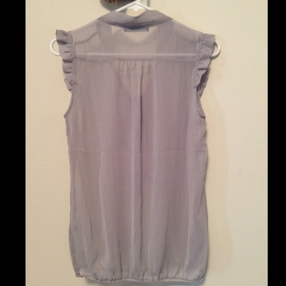 🚫sold in bundle 🚫Sheer gray top! - Picture 2 of 3