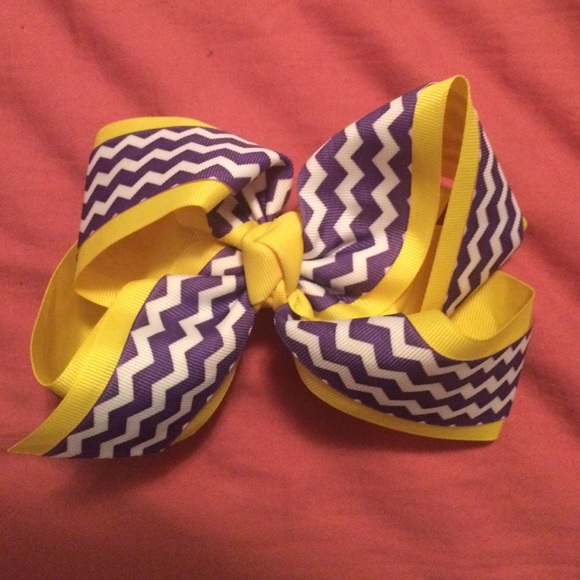 Handmade Clip in Bow
