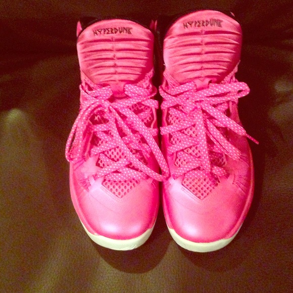 Nike Shoes - Nike breast cancer awareness hyperdunk