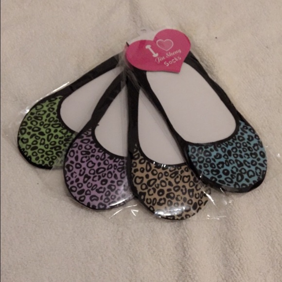 4pairs of Womens socks