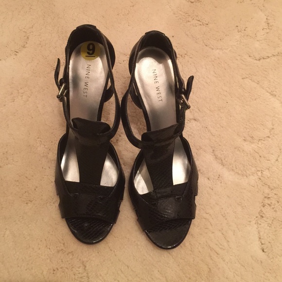 Black heel