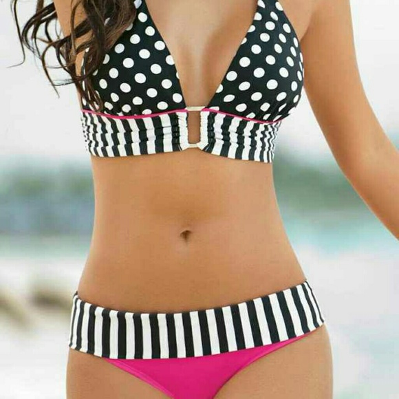 2 Piece black. Pink, white bikini worn only once - Picture 2 of 4