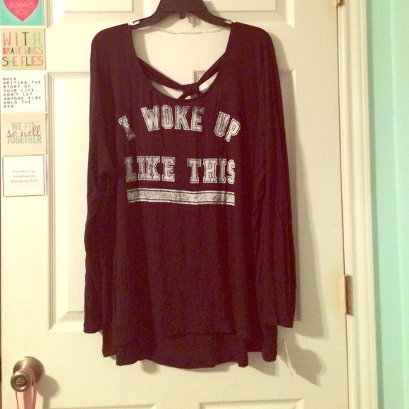 Black long sleeve top!
