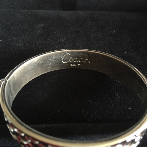 Authentic coach bracelet - Picture 2 of 3