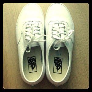 Reserved NWOT White Vans. Never worn