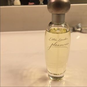 Estée Lauder pleasures 1.7 oz