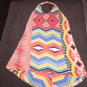 Reversible halter tank