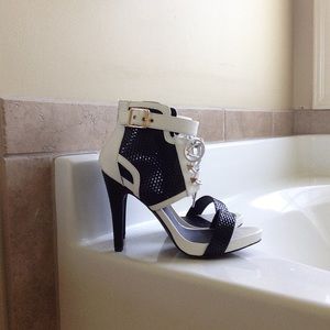 Colorblock lace up booties