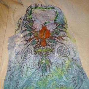 Sleeveless graphic blouse